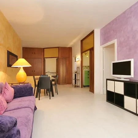 Isidora - Cozy Flat In Trastevere Рим